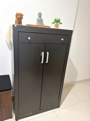 Shoe rack for sale - 100 AED