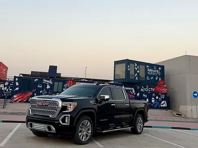 GMC SIERRA PICK UP DOUBLE CABIN 2022 DENALI  GCC Under Warranty