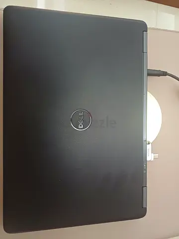 Dell E7250 128gb ssd 8gb like new 5th gen battery up to 2.5 hours