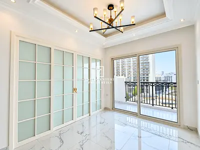 LUXURY LIVING | SPACIOUS | PRIME LOCATION