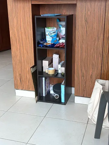 Small black shelving unit / bookcase in good condition