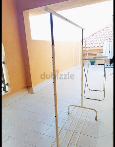 LADIES BEDSPACE AL BARSHA 1 NEAR INSURANCE MARKET METRO STATION