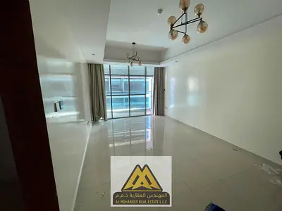 A distinctive apartment in Julfa Tower, one of Ajman’s luxury residential towers. The apartment fea