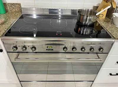 Smeg Stainless Steel Electric Ceramic Hob Oven - 90cm, good working condition