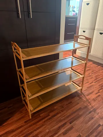 Shoe stand