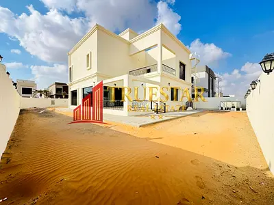 BRIGHT 5BR MAIDS PRIVATE GARDEN INDEPENDENT VILLA