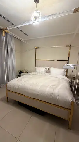 King four-poster bed frame with mattress included brand new