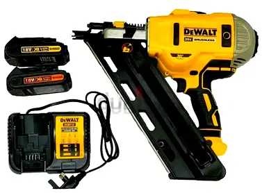 DEWALT DCN692 NAILGUN 18V B.L