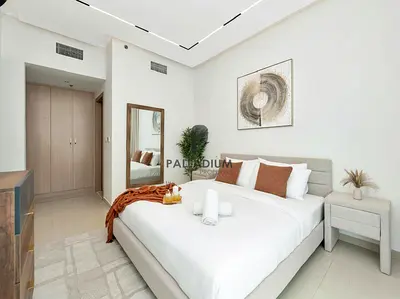 Upgraded | Fully Furnished | Vacant Now
