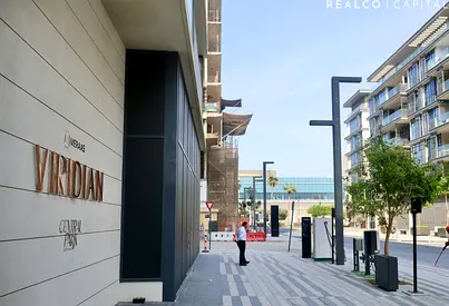 Elegant 1BR Corner Apartment | Community & City Views | City Walk