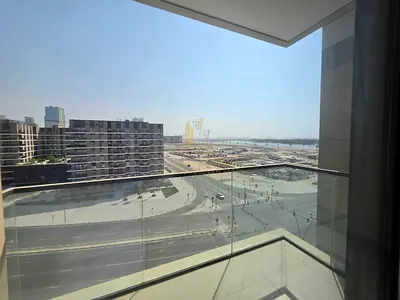 للبيع في جزيرة مريم مبنى كريستال 1