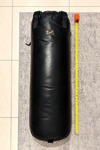 100cm long Heavy Punching Bag for Boxing / MMA Training Bag ( price is negotiable )
