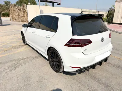 Volkswagen Golf R 2017 Topline GCC Specs