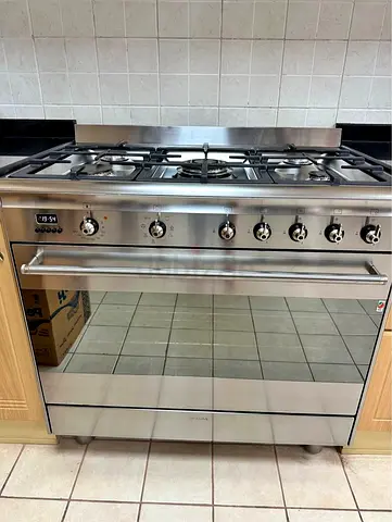 Smeg Italy Top gas oven electric cooking range size 90cm Exellent Condition
