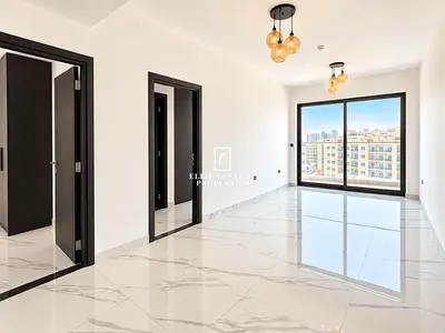 BRIGHT INTERIORS | MODERN & CLOSED KITCHEN