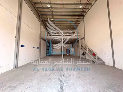 Warehouse for Rent in Al Sajaa, Sharjah – 3,750 Sq Ft