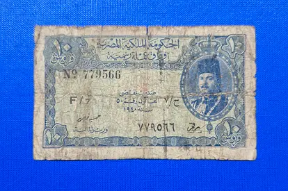 1940 Egypt 10 Piastres Banknote