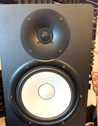 Yamaha HS8 Studio Monitors - Pair with 2 Adjustable Stands - Excellent Condition