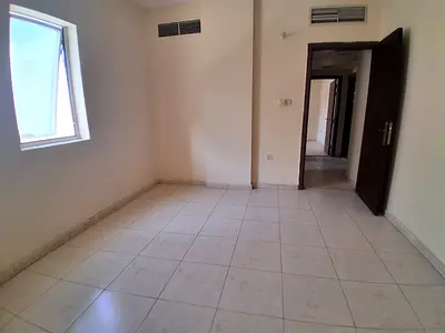 Close To Madina Shopping Mall 1Bhk Ready To Move Seprate Hall For Family