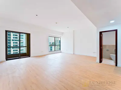 Stunning Marina Views | Vacant | Hot Deal