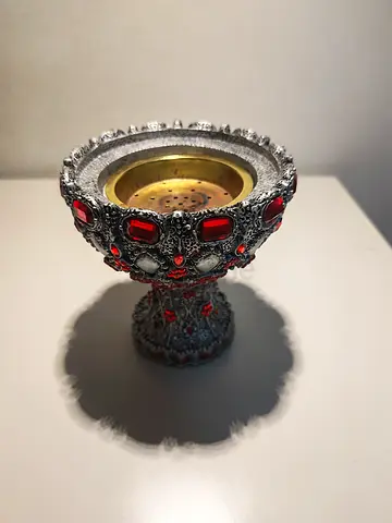 Decorative vintage-style incense burner / mabkhara with red stones