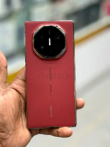 HUAWEI MATE XT ULTIMATE DESIGN TRI-FOLD