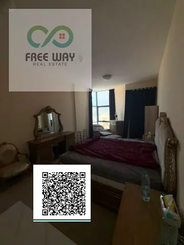 غرفتين ماستر | 2 Master Bedrooms 🚪 صالة منفصلة بباب | Separate Living Room with Door 🚿 3 حمامات | 3 Bathrooms 🌇 بلكونة | Balcony ❄️ تكييف مركزي | C