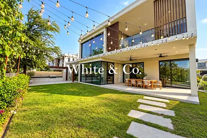 Pool & Park Backing | Landscaped | 5 Large