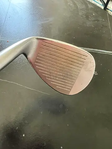 Mizuno JPX 900 55 Degree Sand Wedge Used - single club, good condition