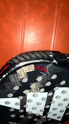 Adidas metalbone padel racket Used padel racket with edge damage - performs like new