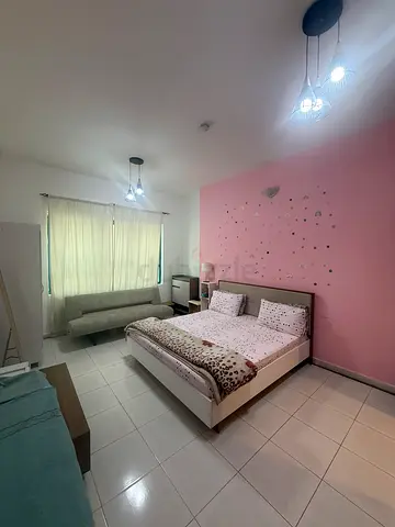 Kingsize bed for sale