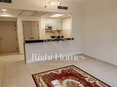 Spacious l With Balcony l Modern Interior