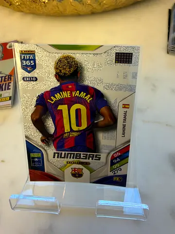 Panini FIFA 365 Laminé Yamal #10 Football Trading Card (Like New)