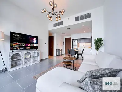 Luxury 1BR at Creek Edge Tower 1 | Waterfront Living