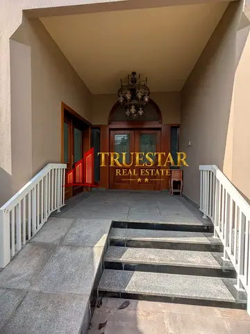 COMMERCIAL VILLA MAIN BEACH ROAD 5BR+MAIDS+DRIVER PRIVATE GARDEN POOL