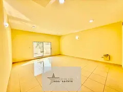 AWAY FROM FLIGHT, 3 BEDROOM WITH PRIVATE ENTRANCE,PARKING AND POOL