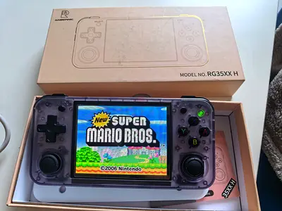 Handheld Retro Gaming Console RG35XX H with Super Mario Bros Nintendo DS, Princess Peach 1000s games