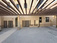 Elegant 3 Bedroom Townhouse |Brand New | Open Plan