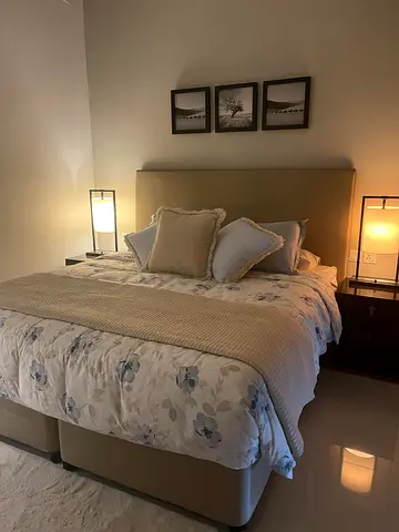 Bed in very good condition