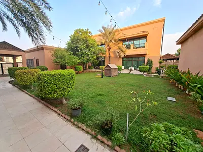 Lavish and luxrey 4bhk villa just in 115k ready to move only for family
