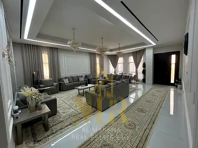 فيلا فاخرة مفروشة بالكامل للبيع في العالية – عجمان | تشطيب سوبر ديلوكس | حوش داخلي | شامل الأثاث والكهرباء والمياه والتكييف المركزي