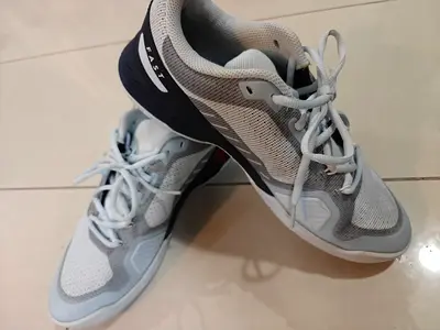 Padel shoes size 43. Unisex. Used twice