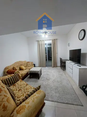 Unfurnished one-bedroom apartment with a living room