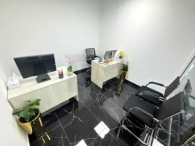 Spacious office | no Commission | near to Metro Station