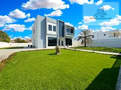 Swimming Pool | Modern Design | Garden Area