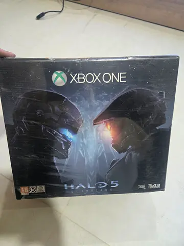 Xbox One 1TB Halo 5 Edition
