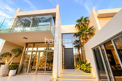 Upgraded | Corner Plot | Prime Location | VOT