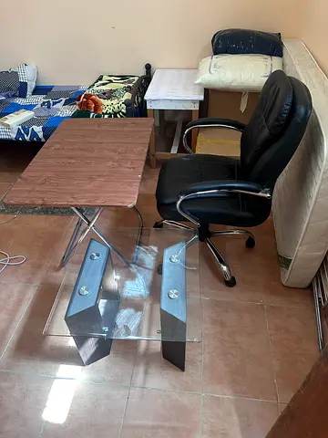 Table, Teapoy & Office Chair for Sale – AED 250