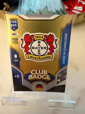 FIFA 365 Club Badge – Bayer Leverkusen (Collectible Sticker/Badge)