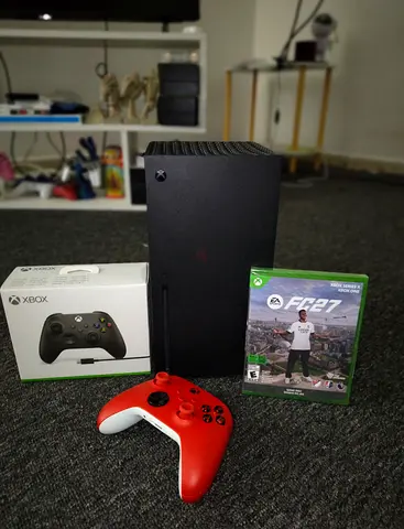 Xbox Series X with extra controller and FC 27 game - Good condition